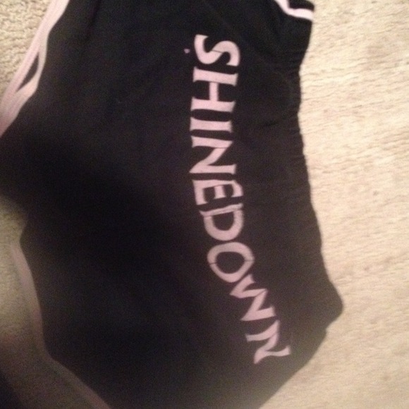 shorts - Picture 2 of 2