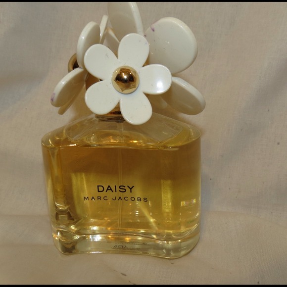 Marc Jacobs Daisy perfume!!!