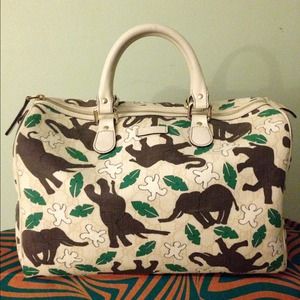 Pm editors pick! Gucci for UNICEFsuper rare Boston