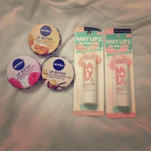 Lip Balm Bundle!! 💄💋