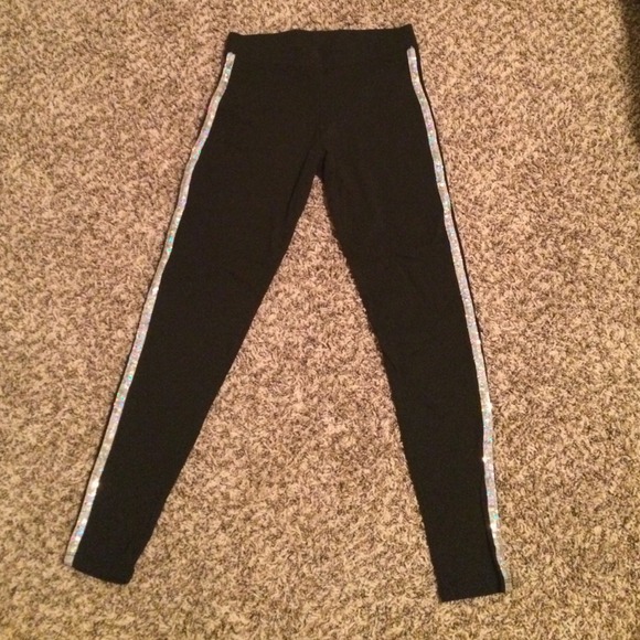 VS pink leggings