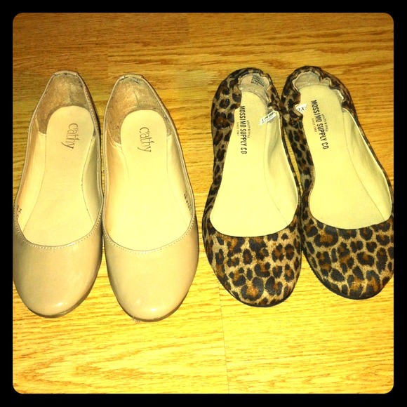 Nude & leopard print flats