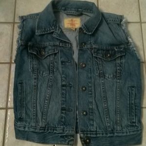 Levi's Distressed Cutoff Jean Jacket