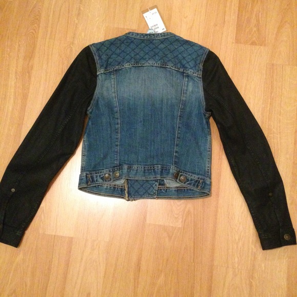 ❌Sold❌H&M Quilted Moto Jacket w/ Black Sleeves - Picture 3 of 4