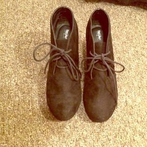 Black Hidden Wedge Bootie