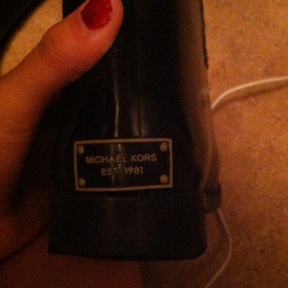 rainboots!! - Picture 2 of 2