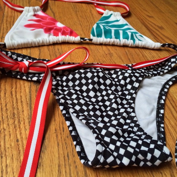 ✂️PRICE CUT✂️Two Piece Salinas Brazilian Bikini! - Picture 3 of 4