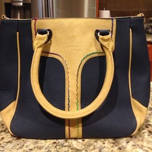 🌺Nine West all leather bag🌺