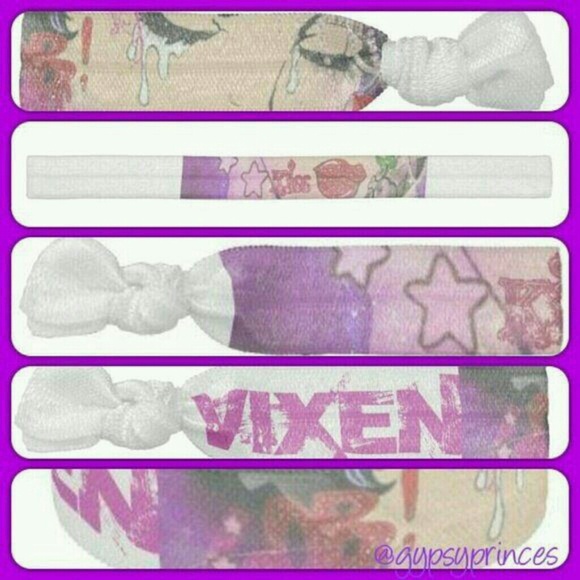 Cloth Cuff And Hair Art Tie. - Picture 2 of 3