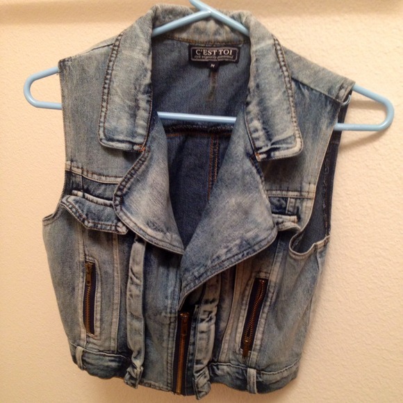 💙 Denim jacket 💙