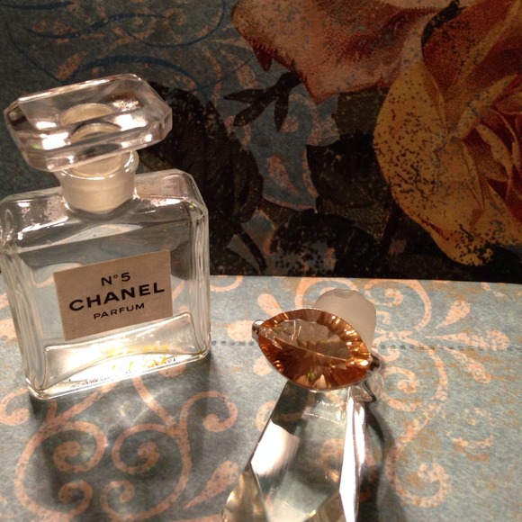 Jewelry - Sale💍💕Beautiful morganite ring💍💕