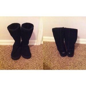 Black Ugg Boots - Women Size 6