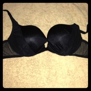 Slightly used bra 34B