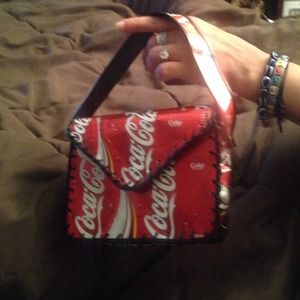 Hand bag