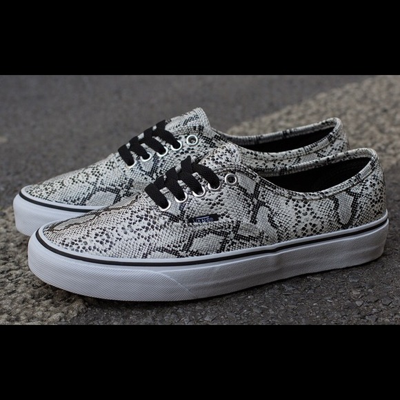 🚫Sold🚫 Snakeskin Vans. - Picture 2 of 2