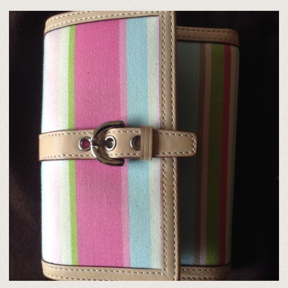 COACH WALLET - Picture 1 of 3
