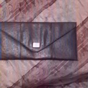 Beckham signature. Clutch