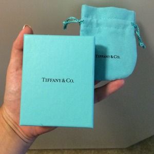 Tiffany & Co. | Jewelry | Tiffany Co Tiffany Notes Lacquer Pendant ...