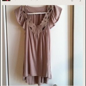 🚫sold in garage sale🚫Tan shirt