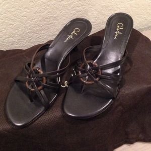 BNIB Cole Haan Aubrey Black Leather Thong Size 6