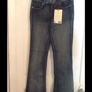 Boot cut jeans
