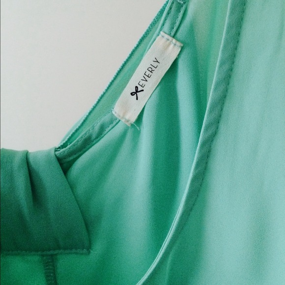 Everly Tank Top - Picture 3 of 4