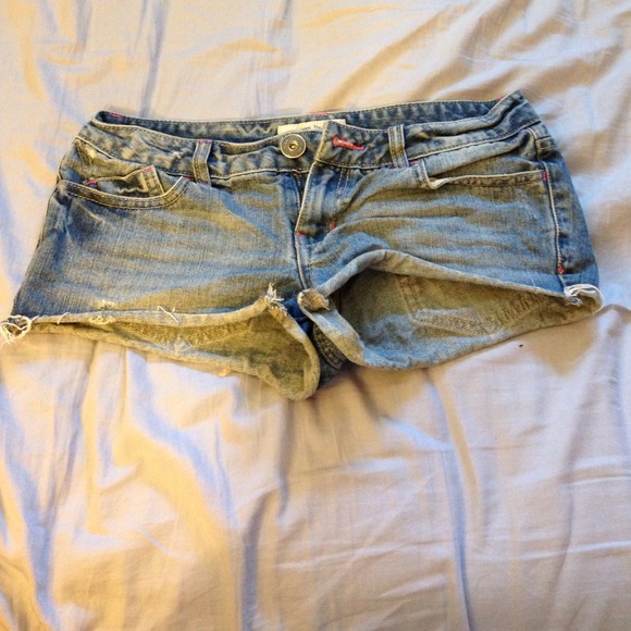 Aeropostale colorful butt shorts! - Picture 1 of 2