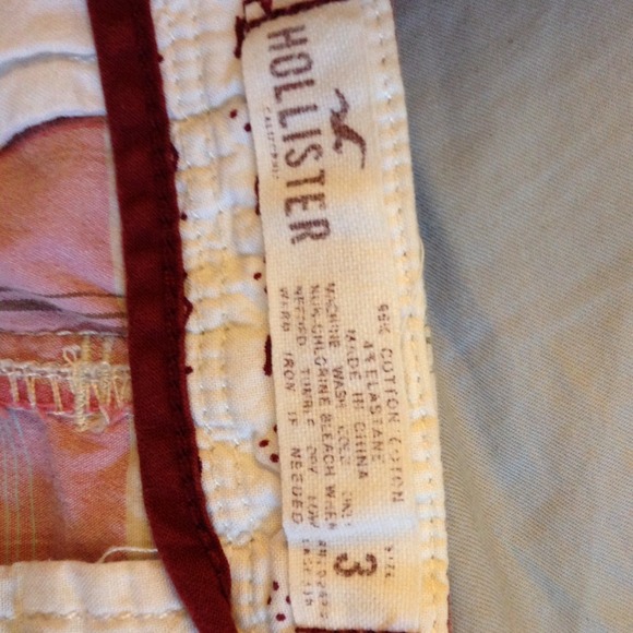 Plaid hollister shorties! - Picture 3 of 3