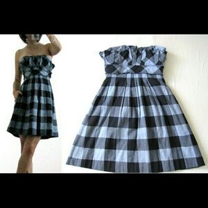 *sold* LaROK strapless dress. XS.