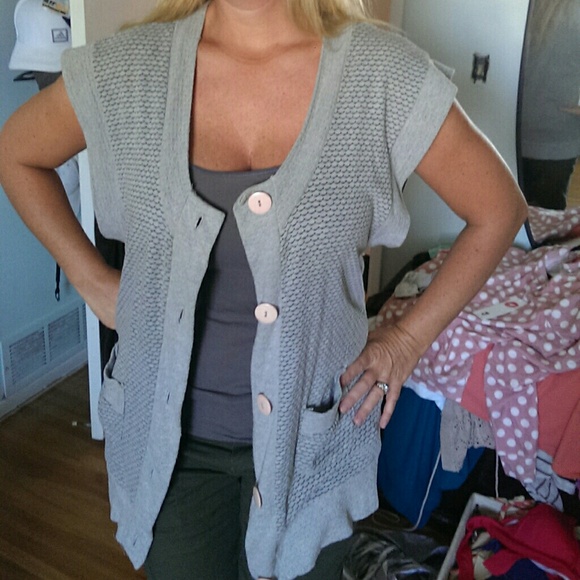 Cap sleeve cardigan