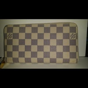 LOUIS VUITTON AZUR DAMIER ZIP LONG WALLET