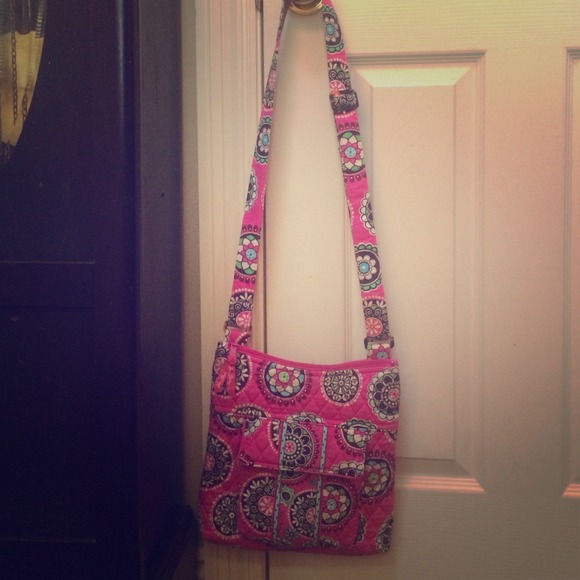 VERA BRADLEY large crossbody purse