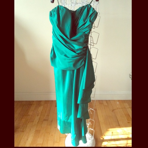 Green satin vintage prom / cocktail dress