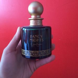 Fancy nights Jessica Simpson perfume
