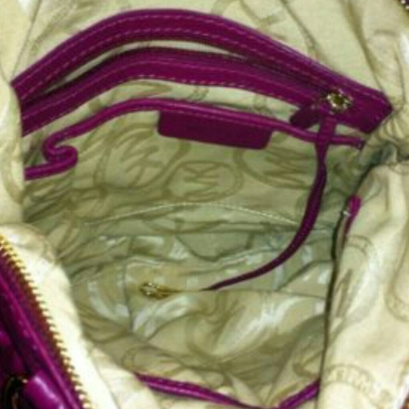 Authentic Pink Magenta Purple Michael Kors Purse - Picture 3 of 4