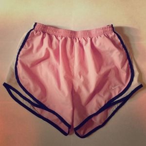 Nike Tempo Shorts Pink/Black
