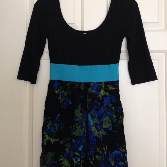 Xhilaration Small Dress