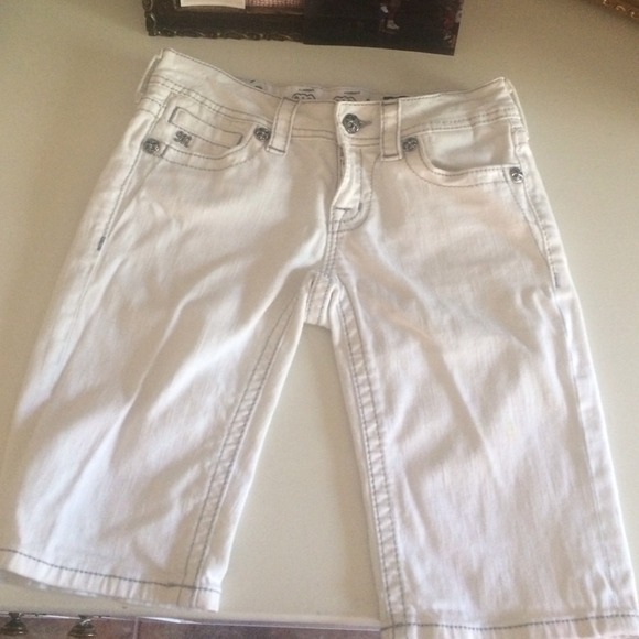 Miss Me Bermuda shorts