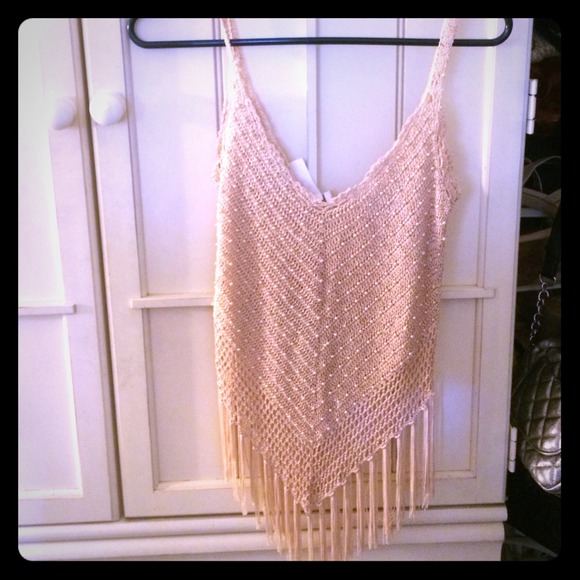 Adorable top new with tags