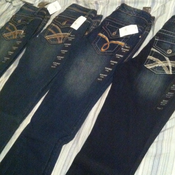 •SOLD!!!!!!!!!!•  Bundle on Rue21 pants! - Picture 1 of 4