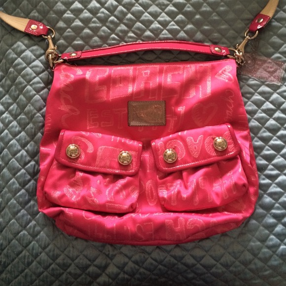 Coach poppy purse