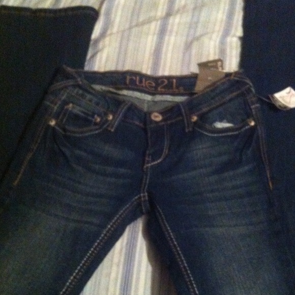 •SOLD!!!!!•  Rue21 jeans!