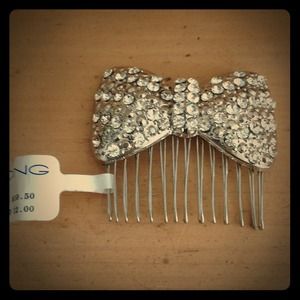Studded bow hair piece