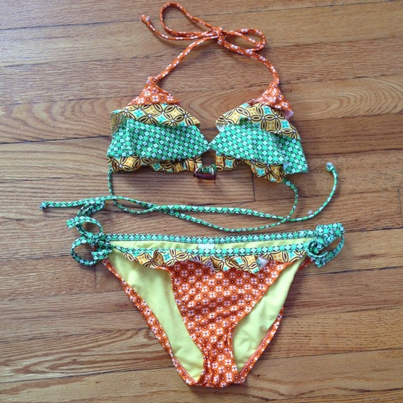 Bikini size M