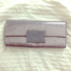Zoë Adams clutch