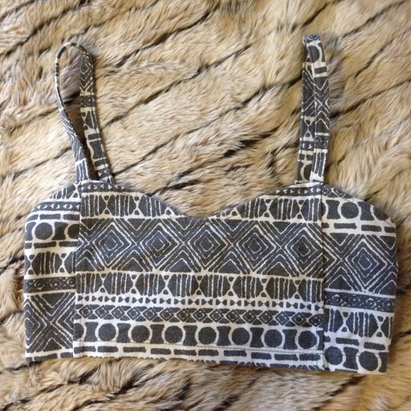 Brandy Melville Tops - RARE Brandy Melville Chiyo Bralette