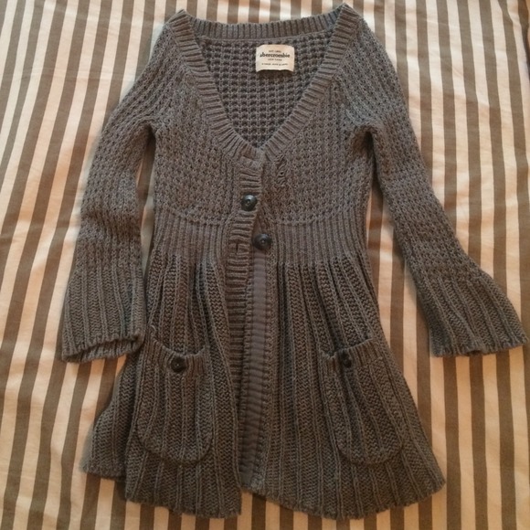 Abercrombie cardigan