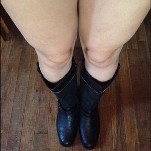 Below knee black boots