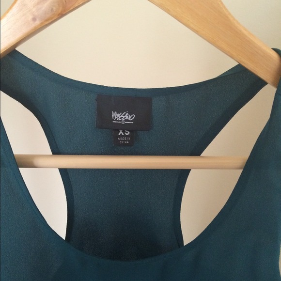 SOLD IN BUNDLE Green Racerback Tank - Picture 2 of 3