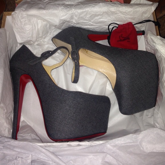 Christian Louboutin Shoes - Christian louboutin ! ❤️ Last  chance !